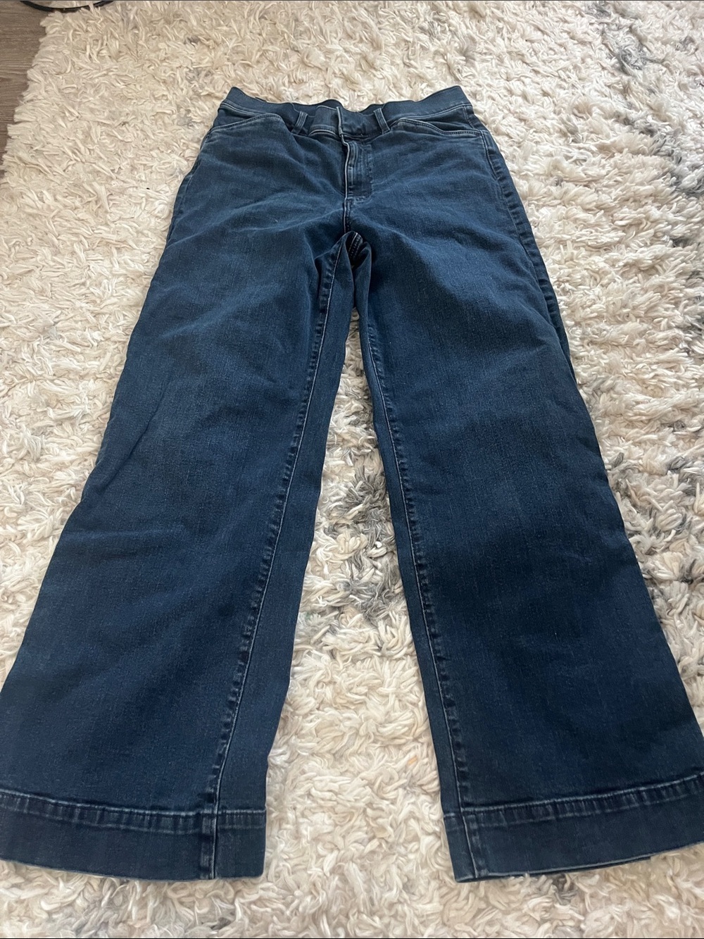 Ann Taylor Trouser jeans 8 wide leg